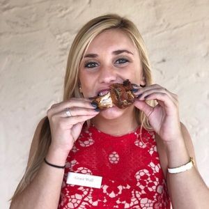 Meet your Posher, Grace